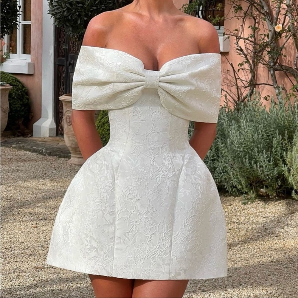 Babyboo fashion Raquel mini white dress